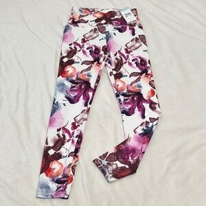🌴 NWT Balance Collection Magenta Lust Watercolor Leggings